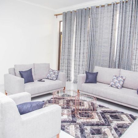 Longhorn Executive Apartments Lusaka Bagian luar foto